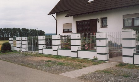 Außengeländer am Wohnhaus