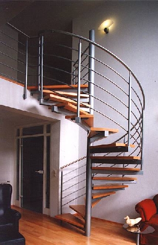 Spindeltreppe in Metall